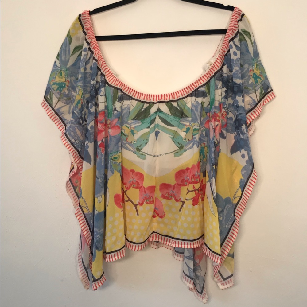 Flying Tomato flowing off the shoulder top - Picture 4 of 7